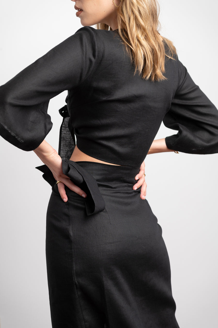 The Wrap Skirt in Black